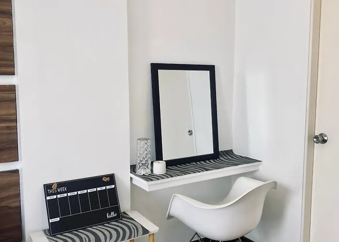 Homey In Taguig Near Bgc 4* Manila
